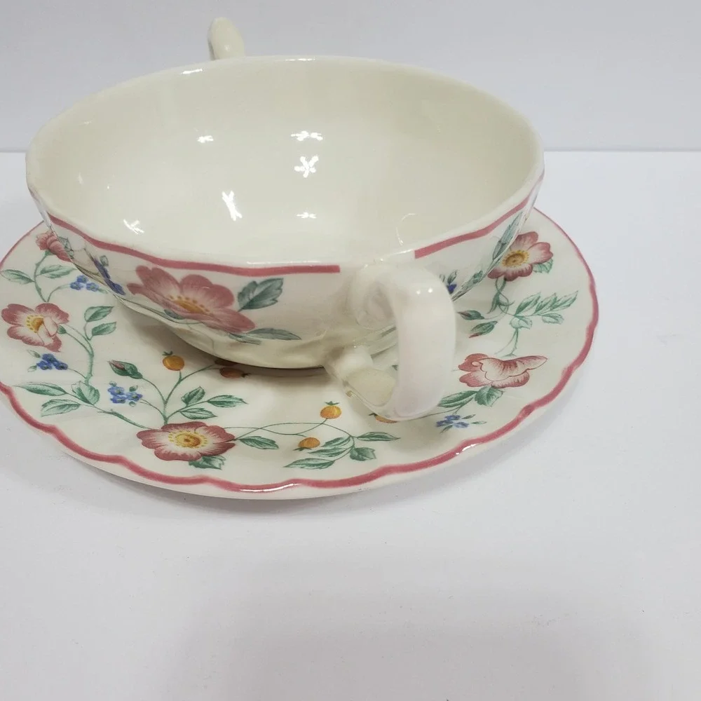 Churchill Soup Cup and Saucer Set Floral Cream Ceramic Excellent Made in England